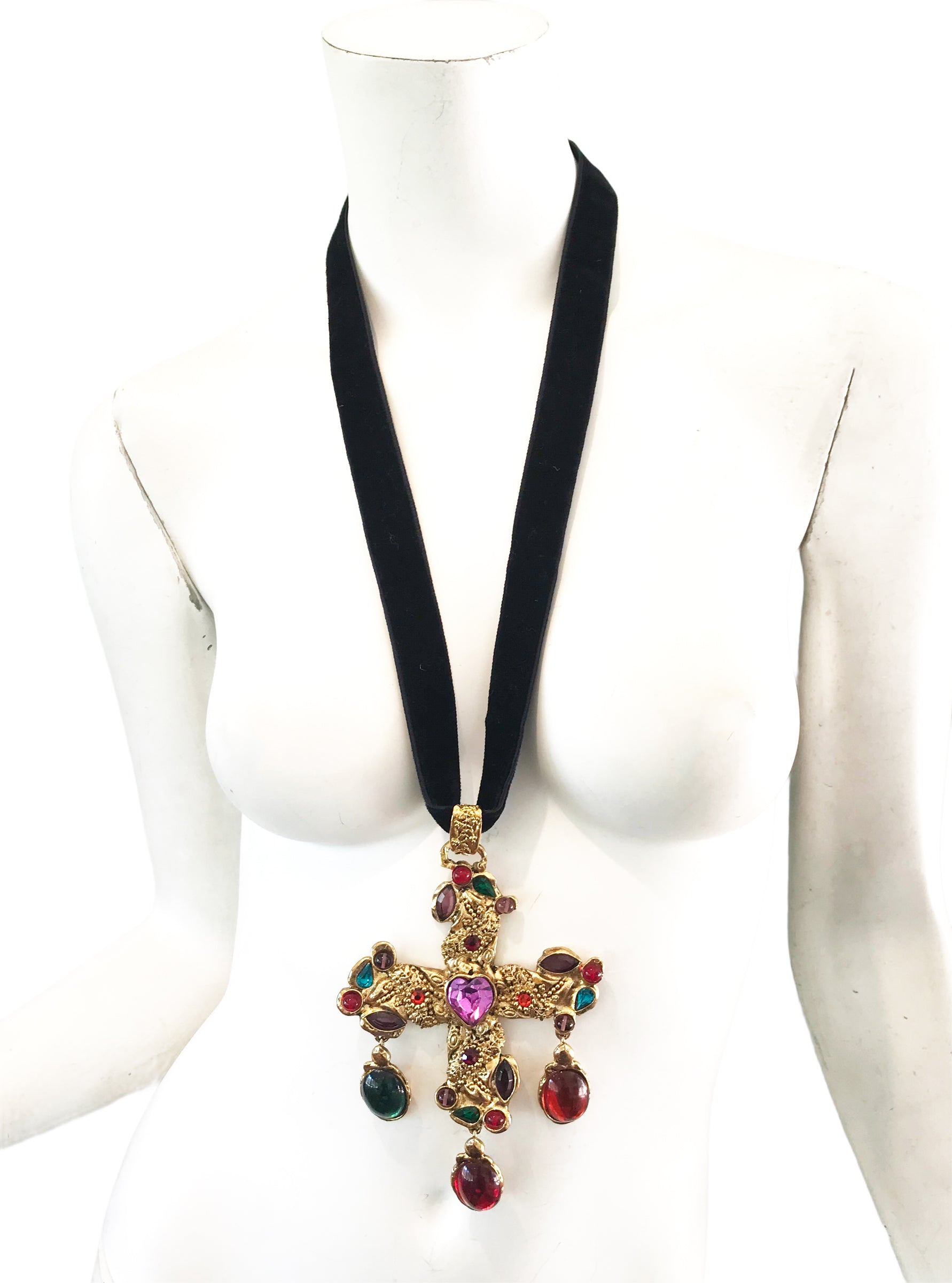 CHRISTIAN LACROIX massive cross necklace – ARCHIVE