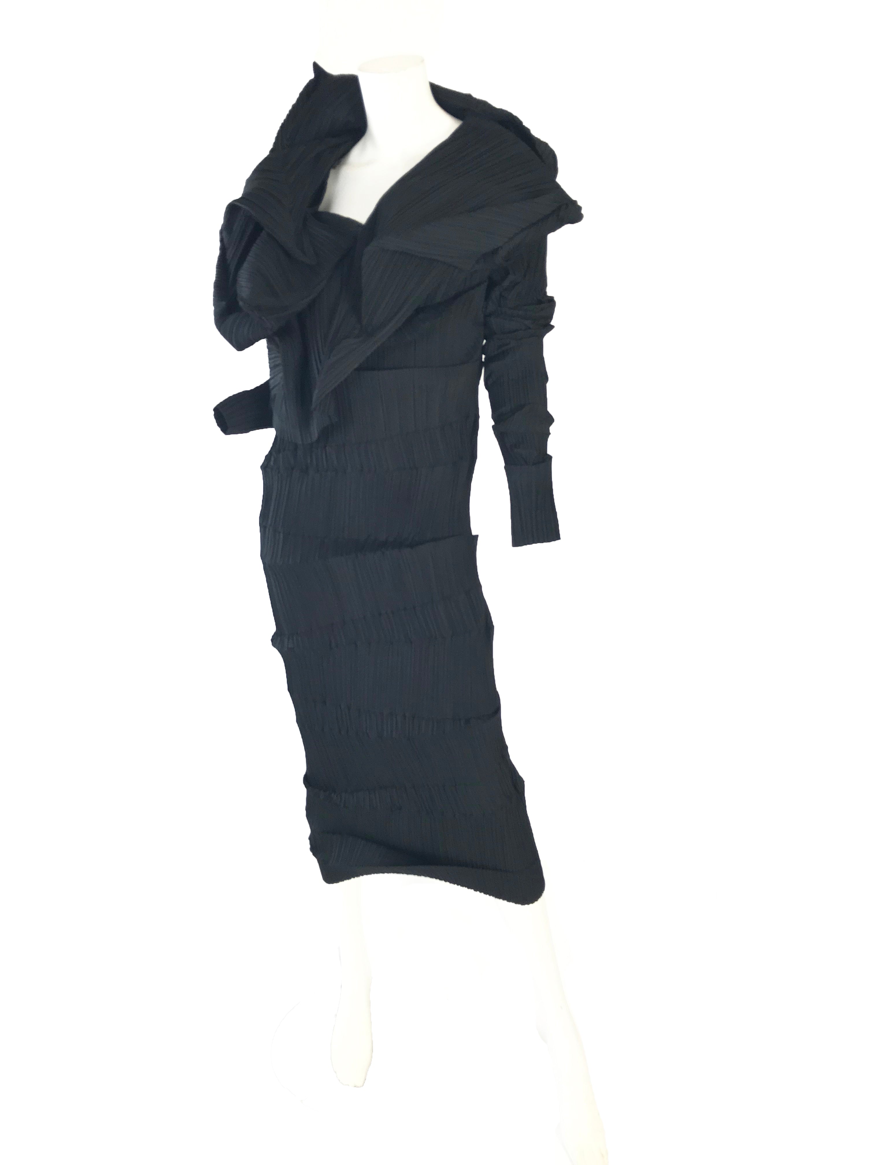 Issey Miyake – ARCHIVE